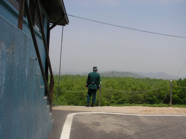 第3警戒所を警備する韓国軍兵士